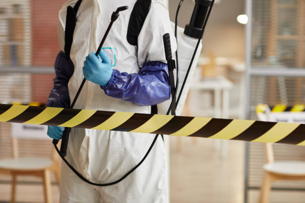 Professional Biohazard technician working in Hecker, IL